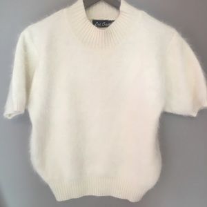 Shirtsleeve sweater